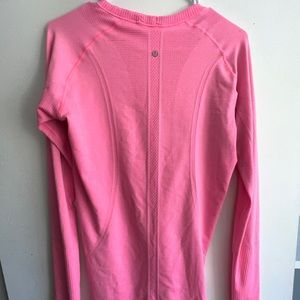 Lululemon swiftly tech long sleeve